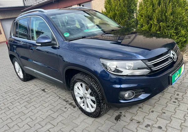 volkswagen Volkswagen Tiguan cena 46800 przebieg: 209541, rok produkcji 2011 z Września